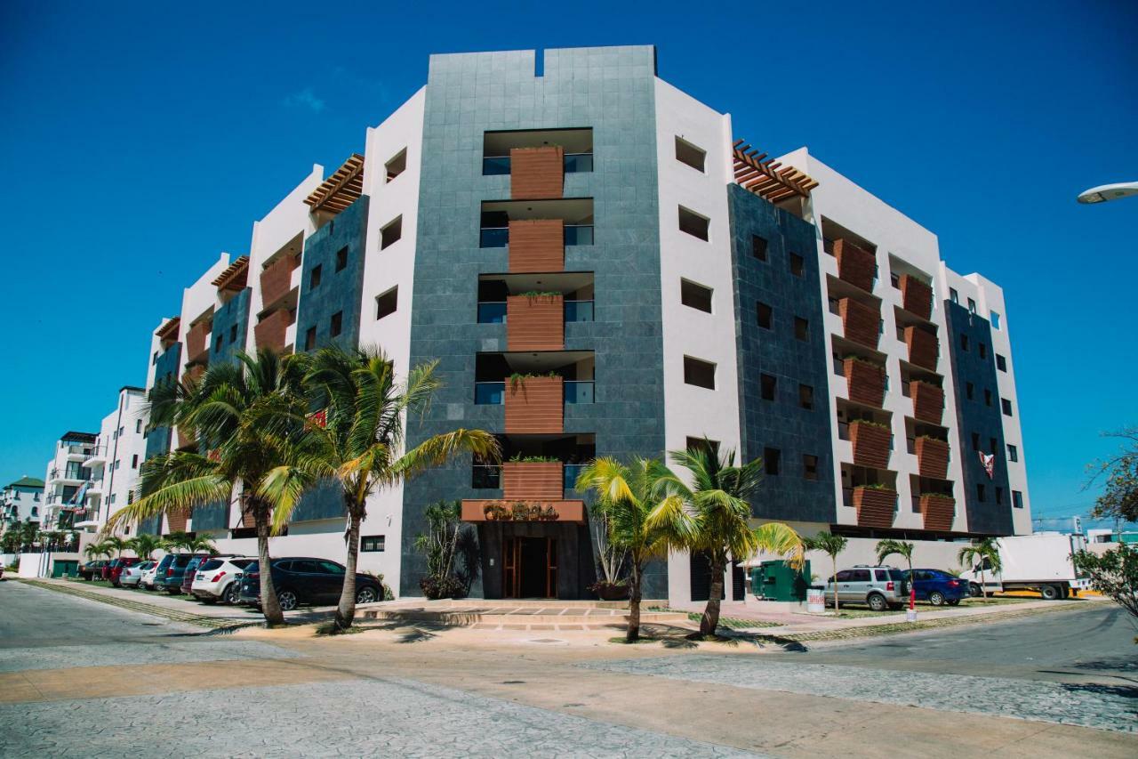 Tres Soles Apartments Cancún Esterno foto